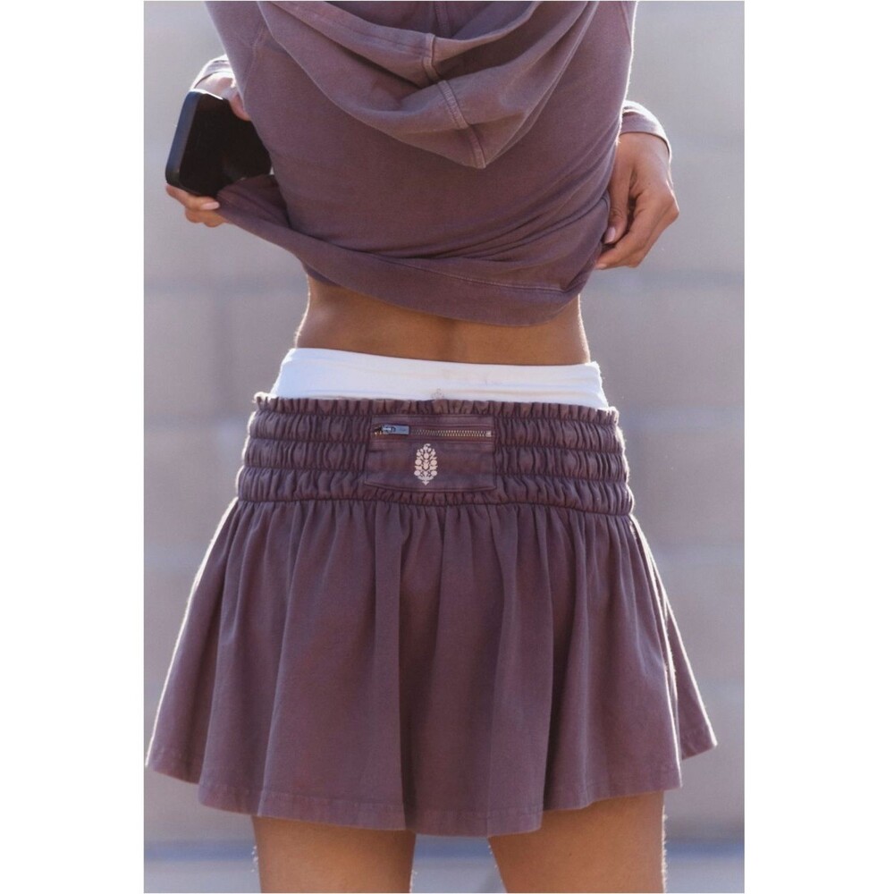 Free People Movement Hot Shot Smocked Skirt Set Hoodie Top Cocoa Medium NEW NWT - Picture 2 of 12